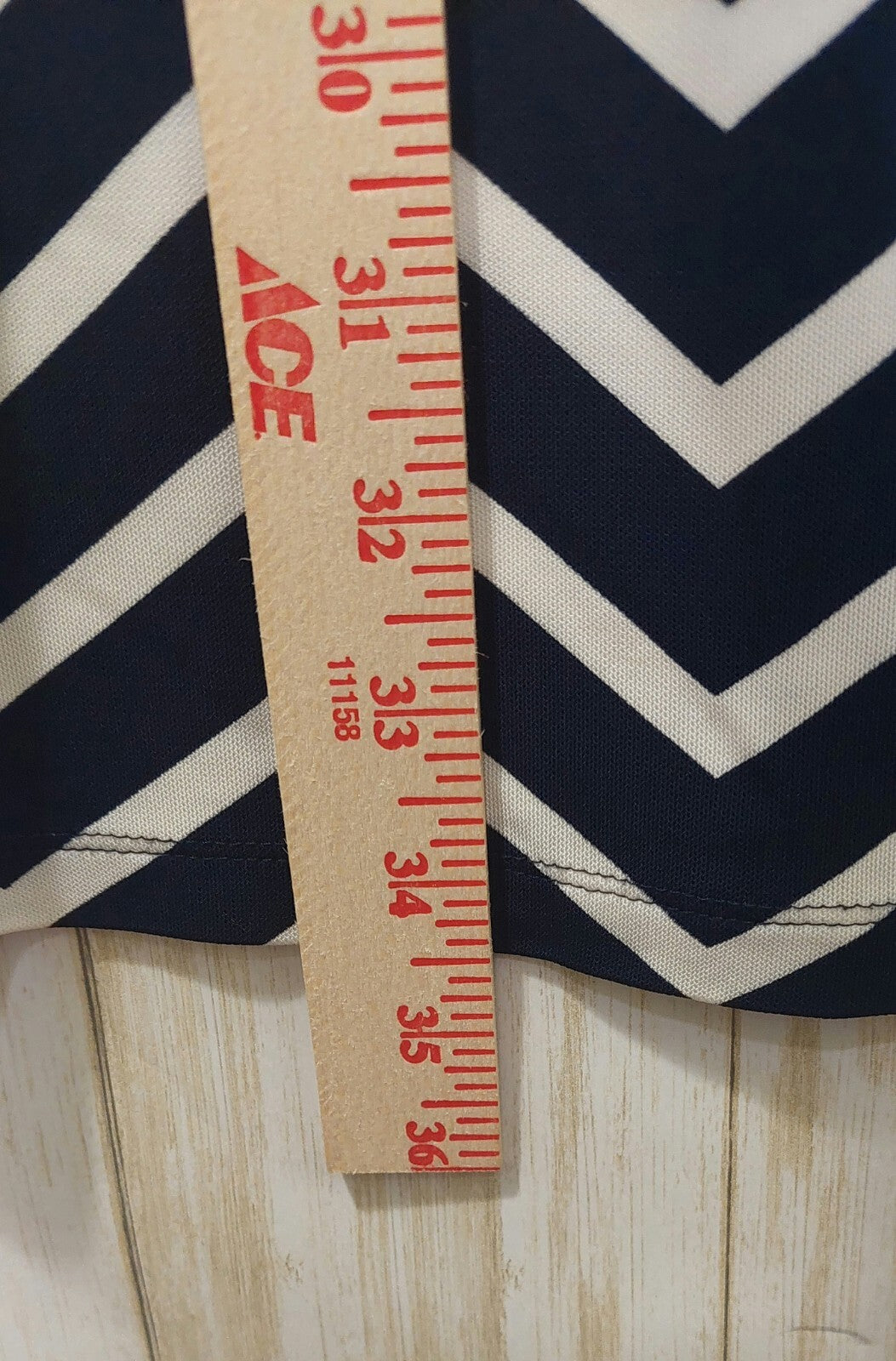 Lauren Ralph Lauren Sleeveless Dress Navy & White Chevron Print Size 8