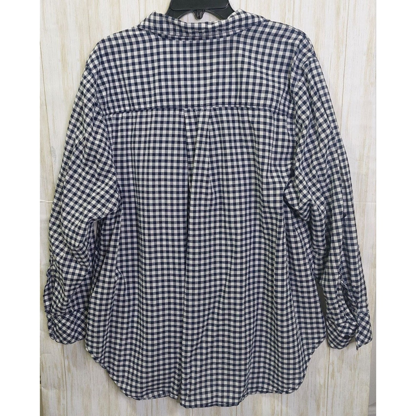 Lane Bryant Womens Blue & White Plaid Button-Up Shirt 24W Long Sleeve Cotton