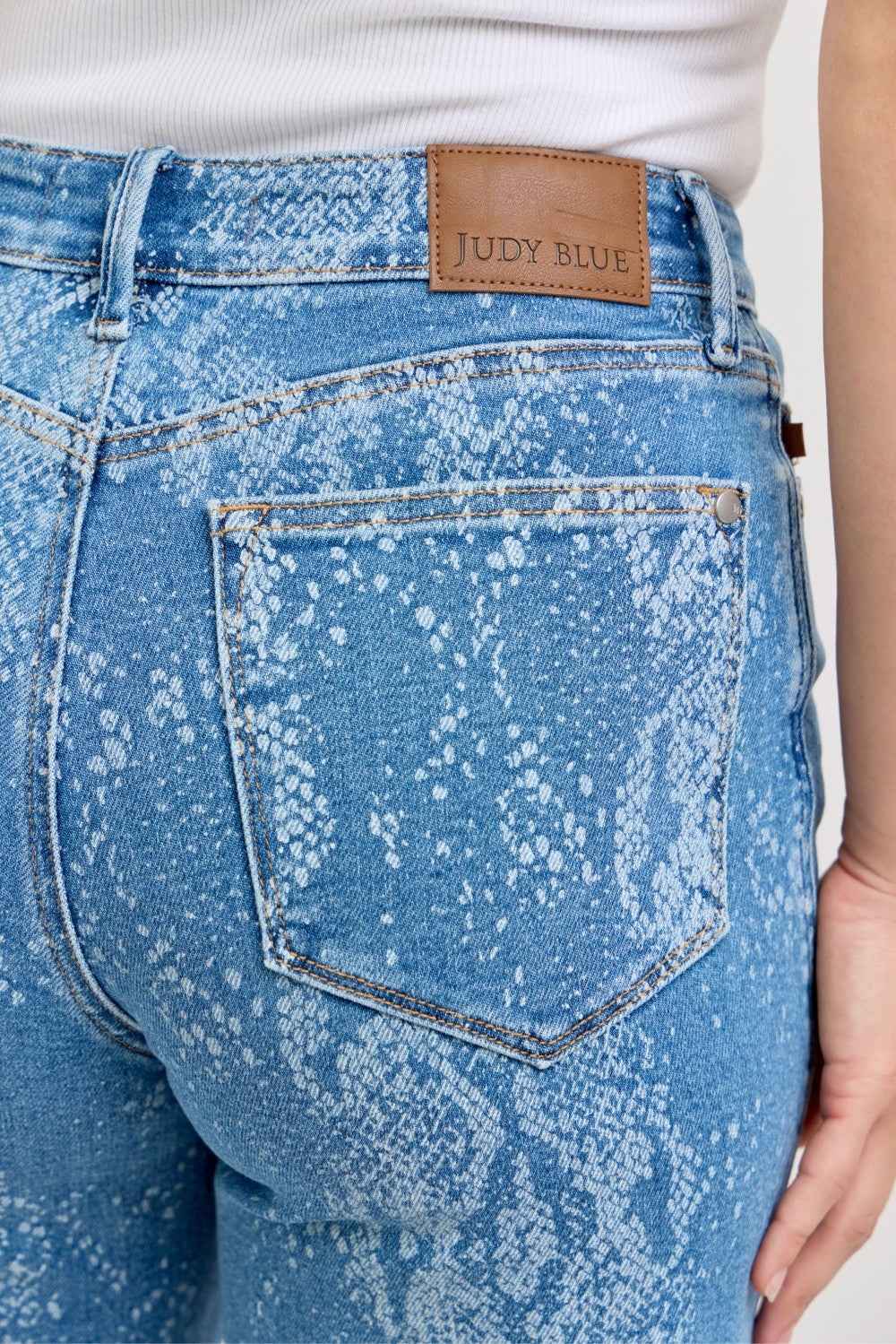 Judy Blue Printed High Rise Wide Leg Jeans – Ankle Length Casual Denim
