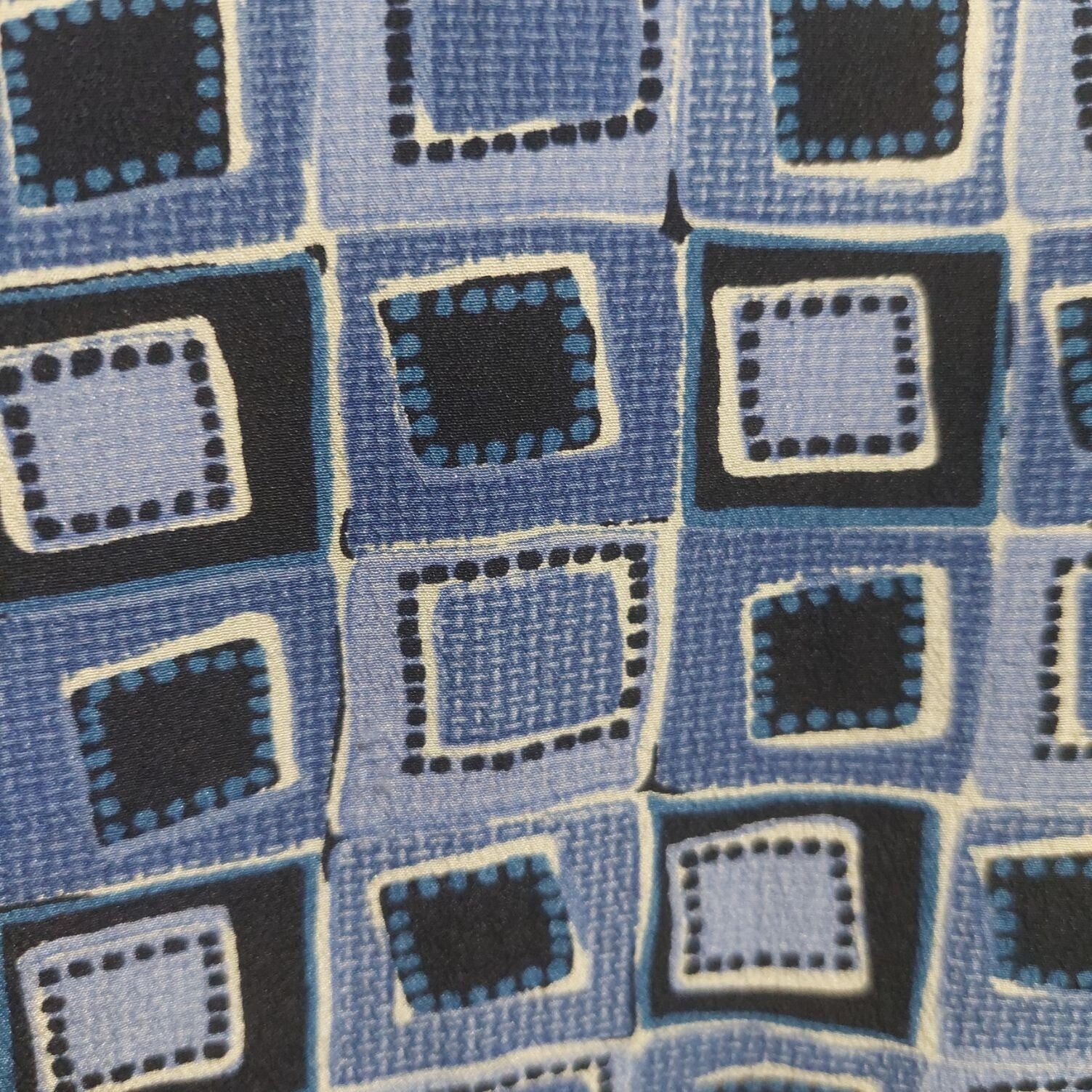 Robbie Bee Blue Geometric Sleeveless 100% Silk Blouse Womens Medium