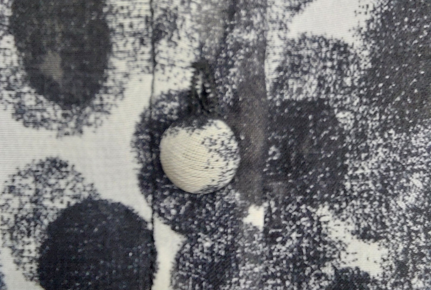 Cabi Womens Sheer Blouse Med. Black White Animal Print Button Front Long Sleeve 