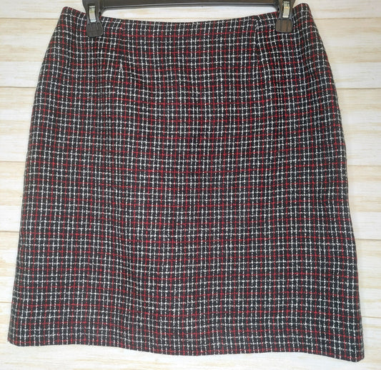 Casual Corner Annex Petites Skirt Size 6 Black/Red Plaid