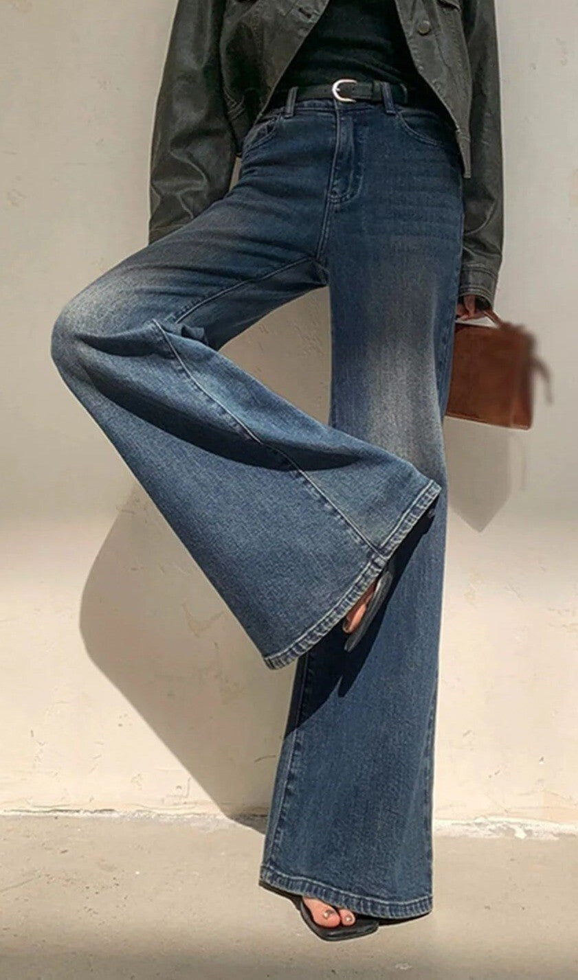 NWT Commense Vintage Look Medium Wash Wide Leg Jeans Size Medium