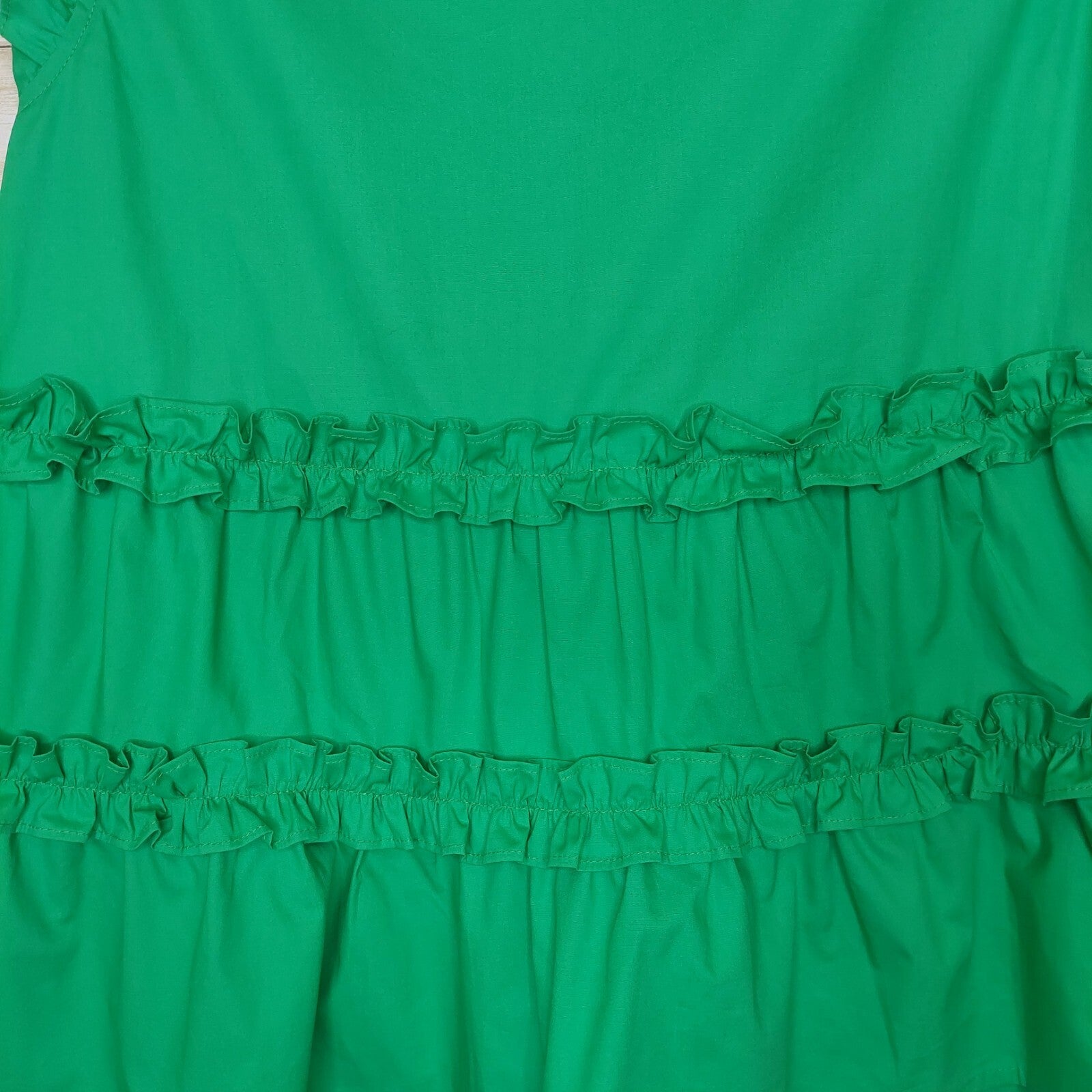 Voy Top Women's Size Small Kelly Green Sleeveless Ruffled NWT