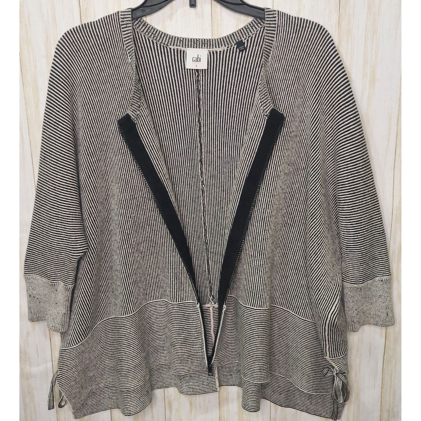 Cabi Women's Zip Cardigan/Top Black/White 3/4 Sleeve Side Ties Size Small
