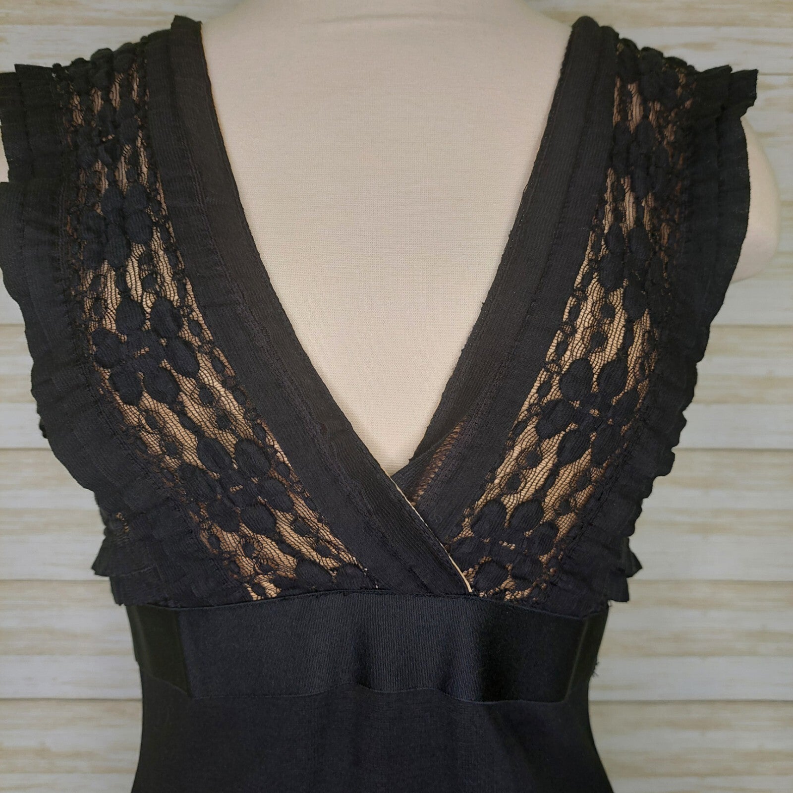 MAX STUDIO Womens Little Black Dress M Sheath Bodycon Sleeveless V-Neck Ruffles