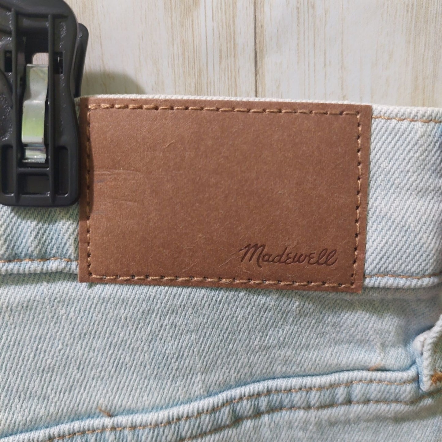 Madewell Women's Mid-Rise Perfect Vintage Jeans W31 W/ Magic Pockets Light Wash