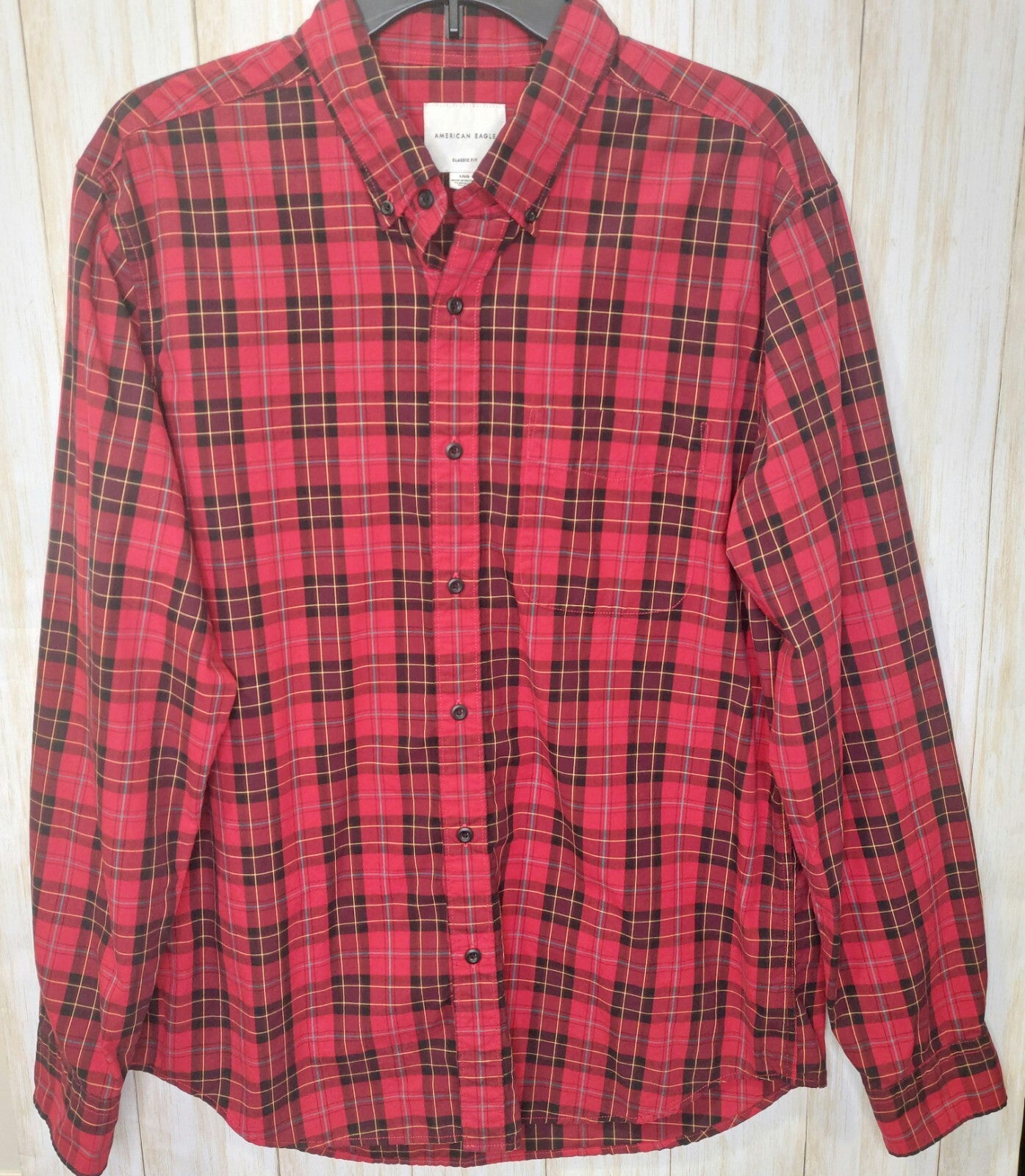 American Eagle Mens Shirt Button Down Red Plaid Long Sleeve Classic Fit Large