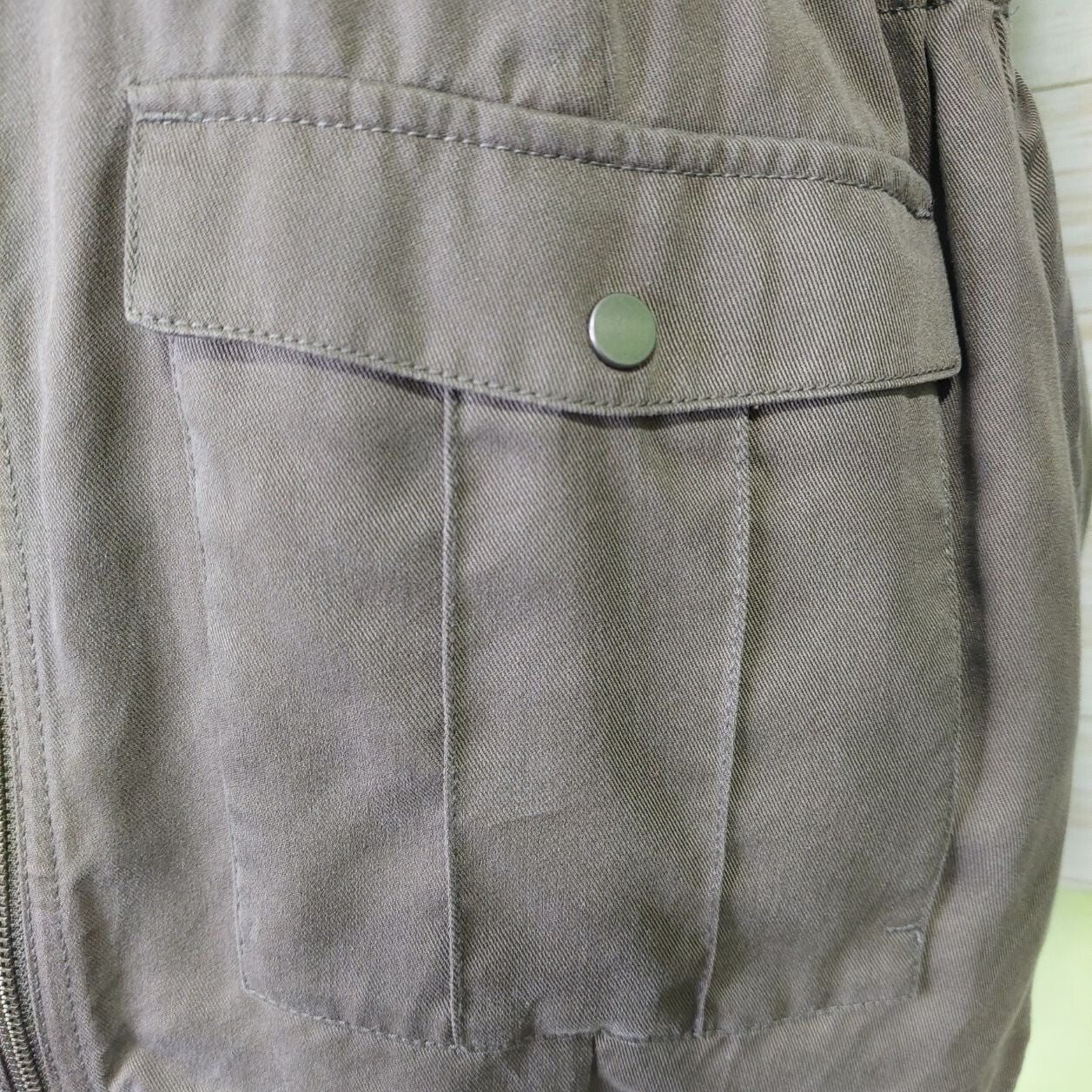 J. Jill Women's XS Lightweight Zip Jacket 100% Tencel Lyocell Olive Green Soft