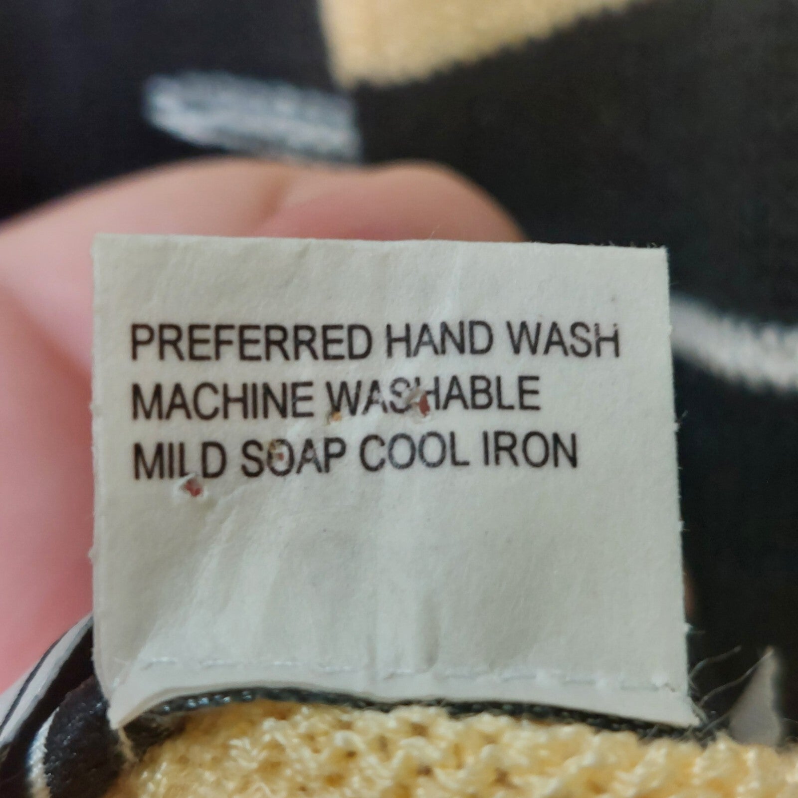 Vintage San Remo by Laura Knits Yellow/Black Stripe 2 Piece Set USA Made Pads