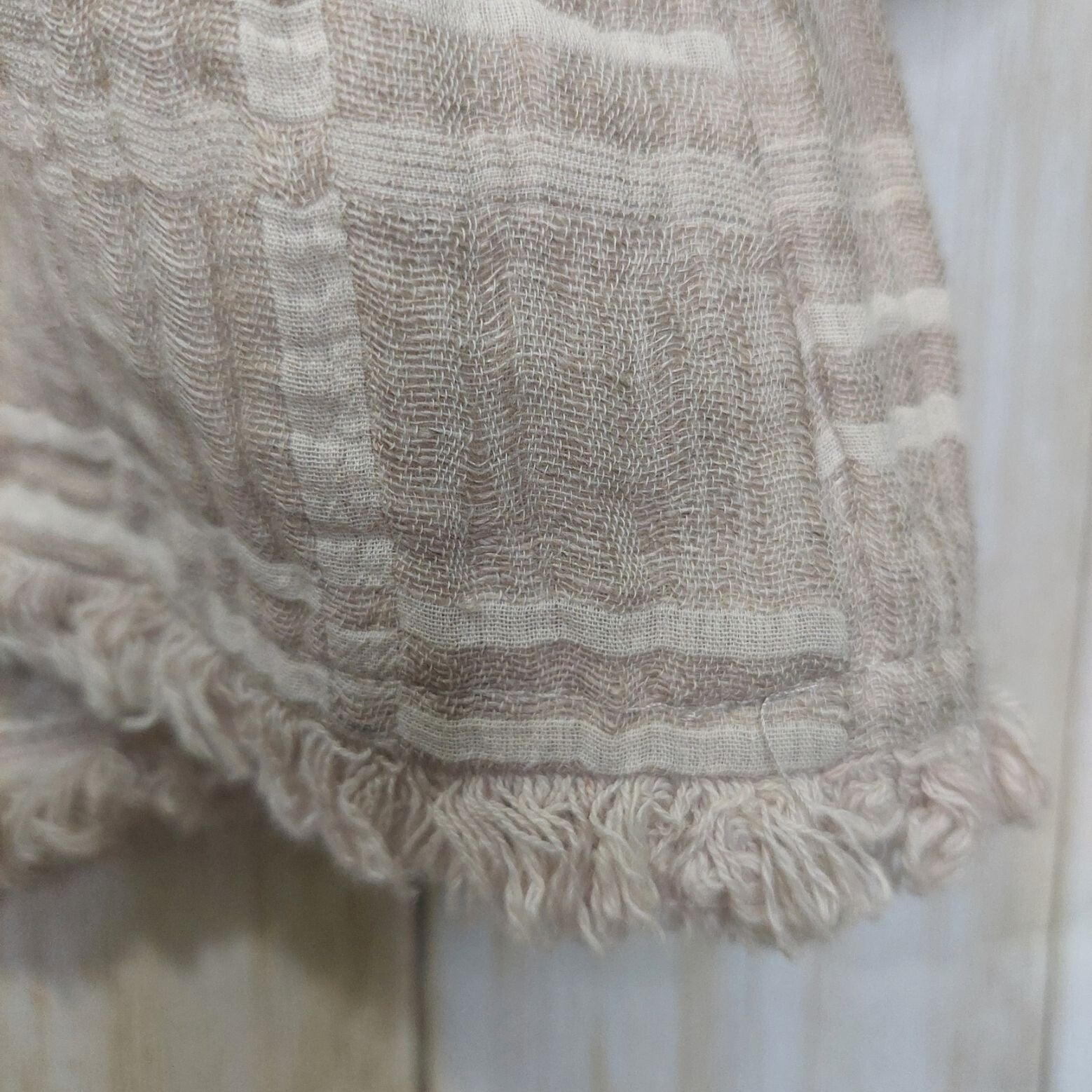 Honey Belle Women's Plaid Off-Shoulder Top Size Medium Beige Summer