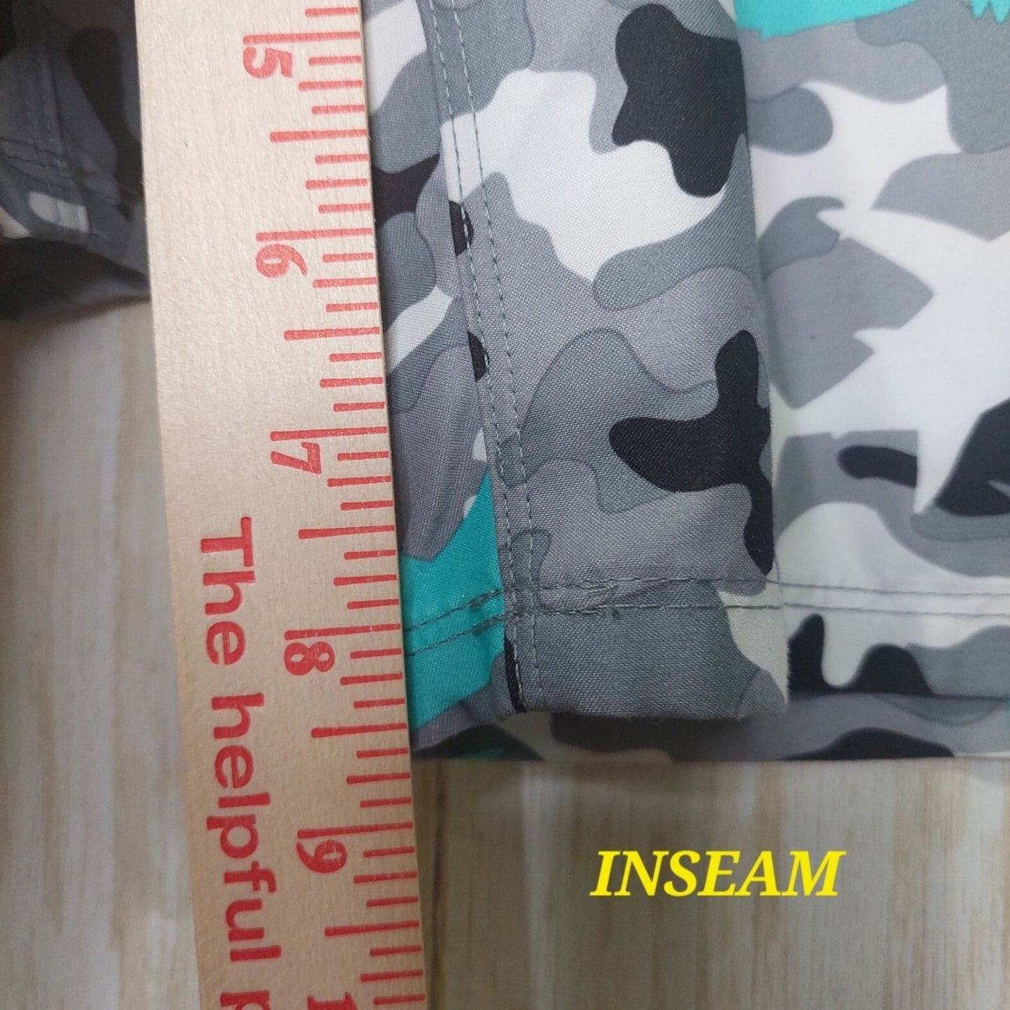 Hurley Boy's Camo Shark Board Shorts 19" Outseam 100% Polyester Size 29 "READ"