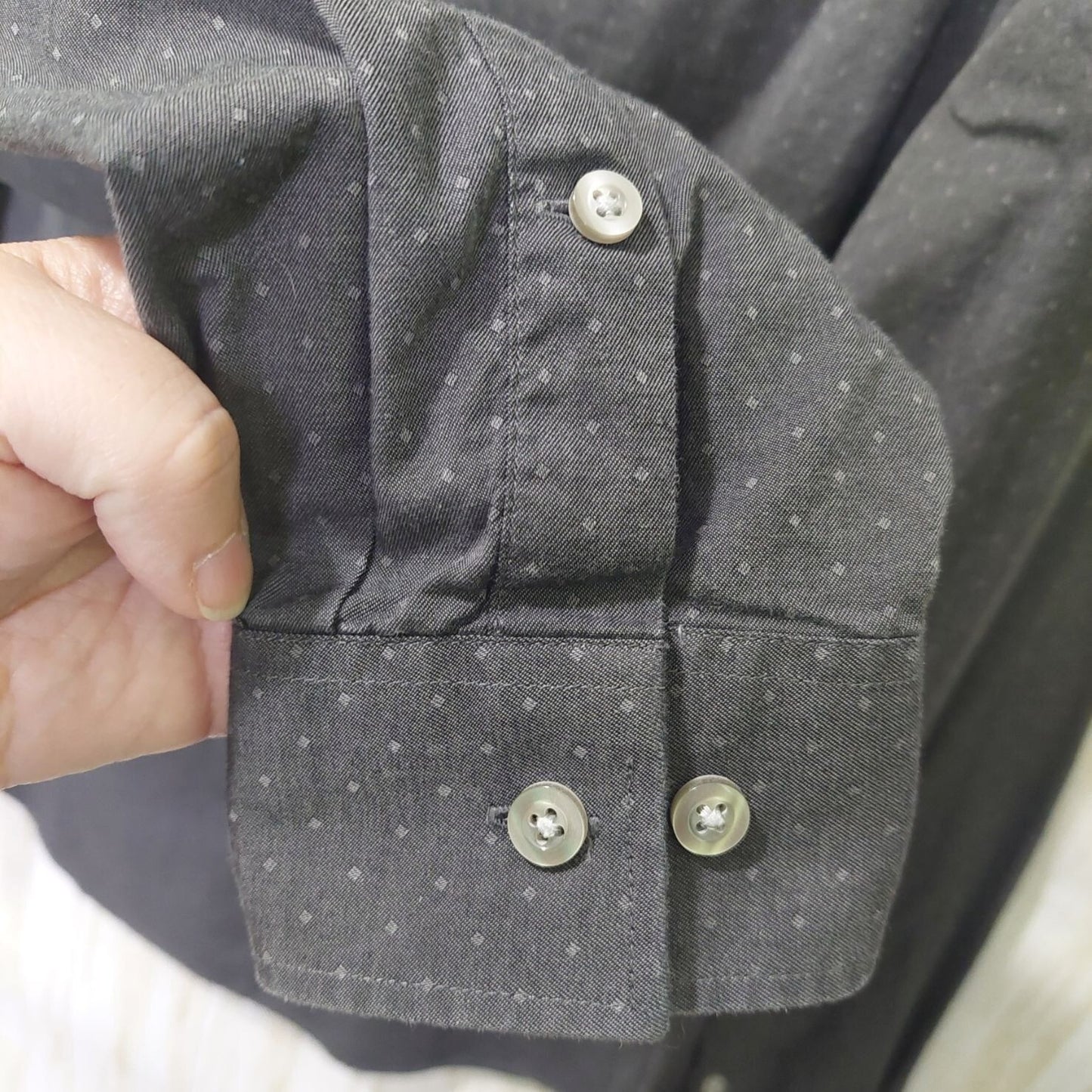 Michael Kors Mens Slim Fit Dress Shirt Size L 16 34/35 Drk Gray With Subtle Dots