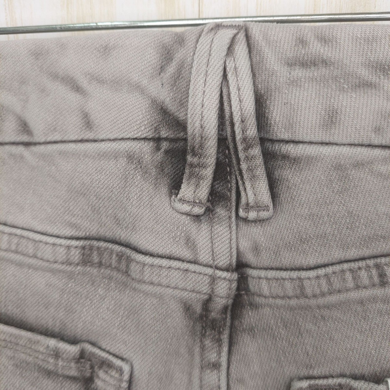 Good American Good Classic Women's Jean's Size 4/27 Gray