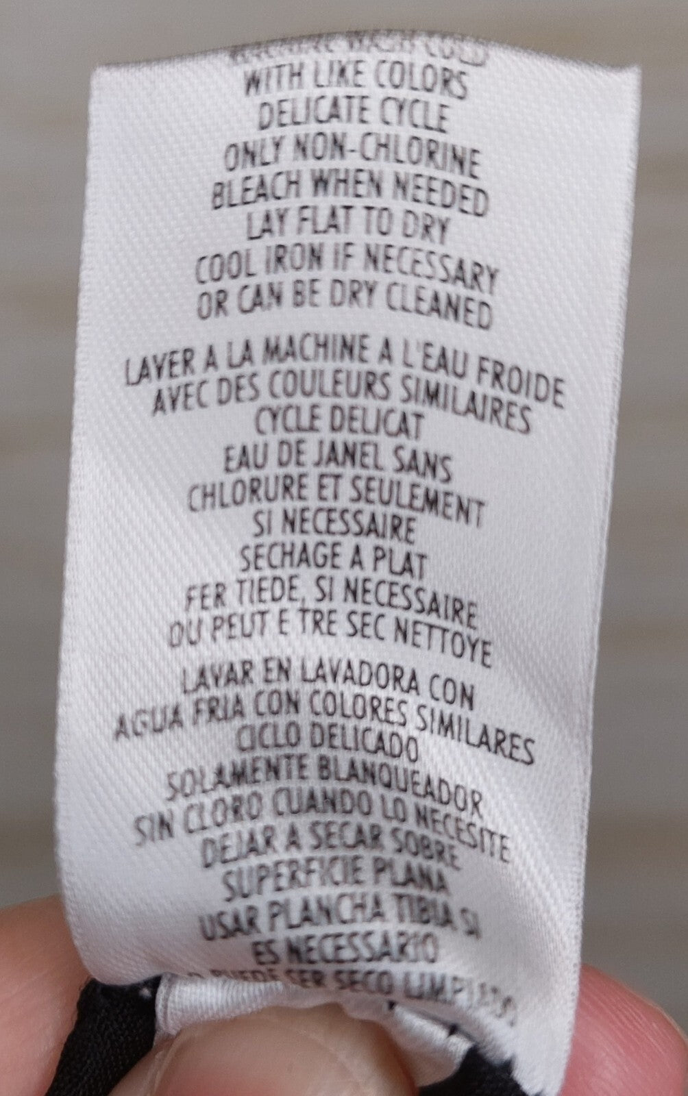 Casual Corner Annex Petites Skirt Size 6 Black/Red Plaid