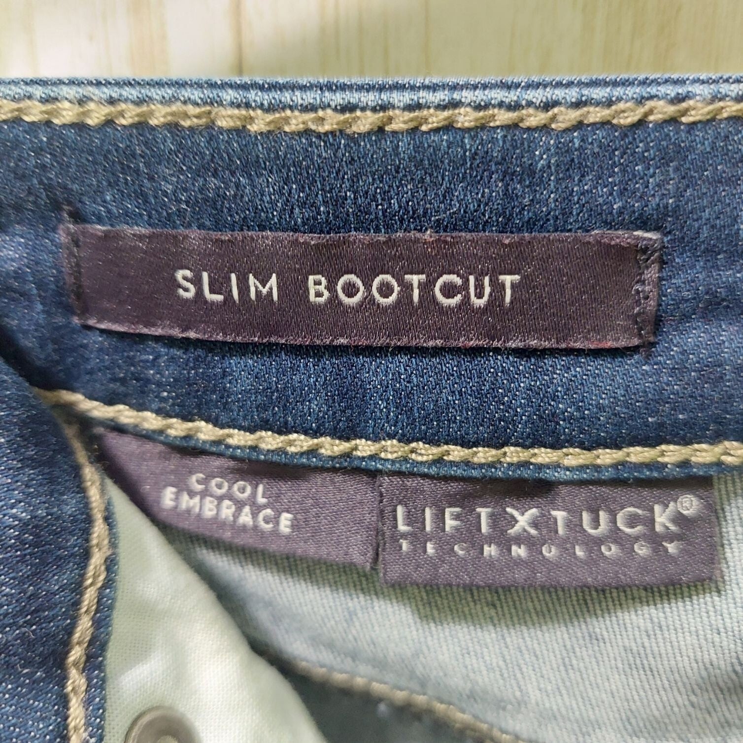 NYDJ Women's Slim Bootcut Jeans Size 10/Lift Tuck Technology Cool Embrace Denim