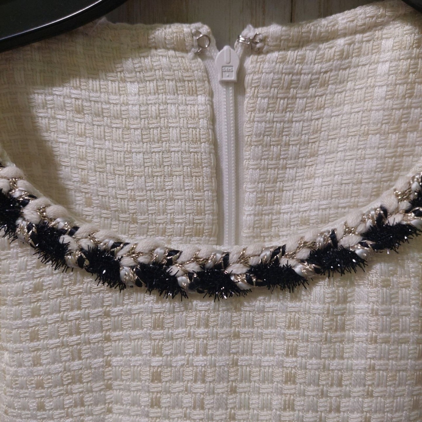 NWT Commense Womens Tweed Sleeveless Dress With Pockets~Metallic Thread Medium