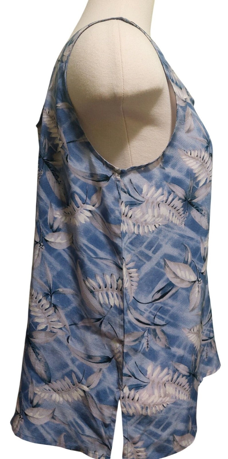 Robbie Bee Womens Blue Sleeveless Floral Print Silk Tank Top Medium~Lightweight