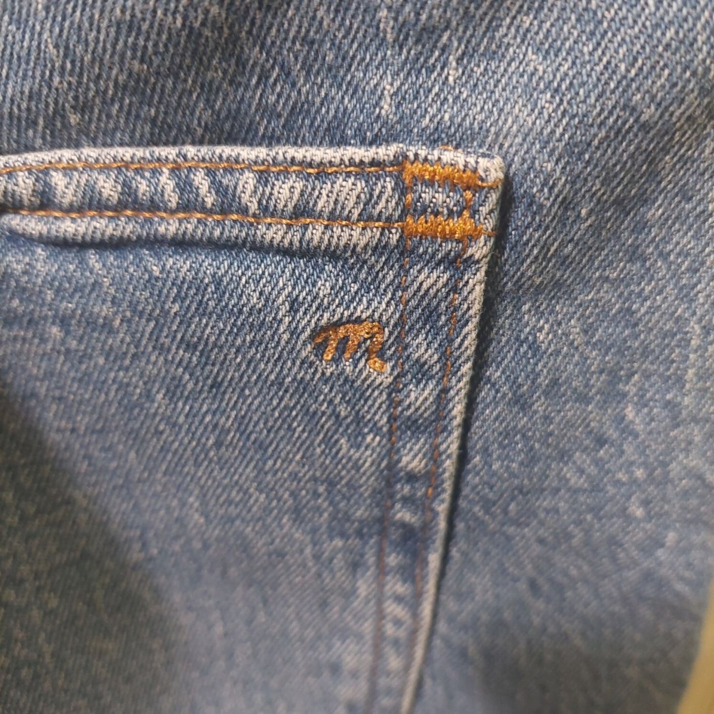 Madewell Women's The Perfect Vintage Jean 33 Medium Wash Frayed Hem