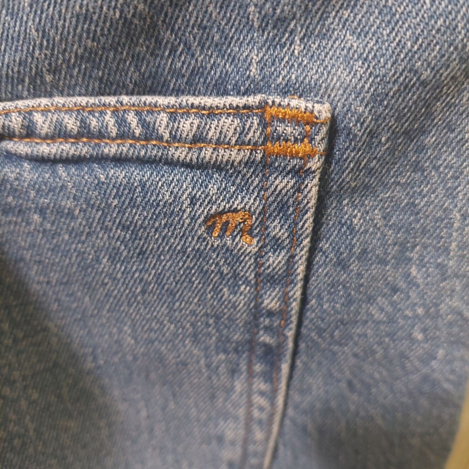 Madewell Women's The Perfect Vintage Jean 33 Medium Wash Frayed Hem