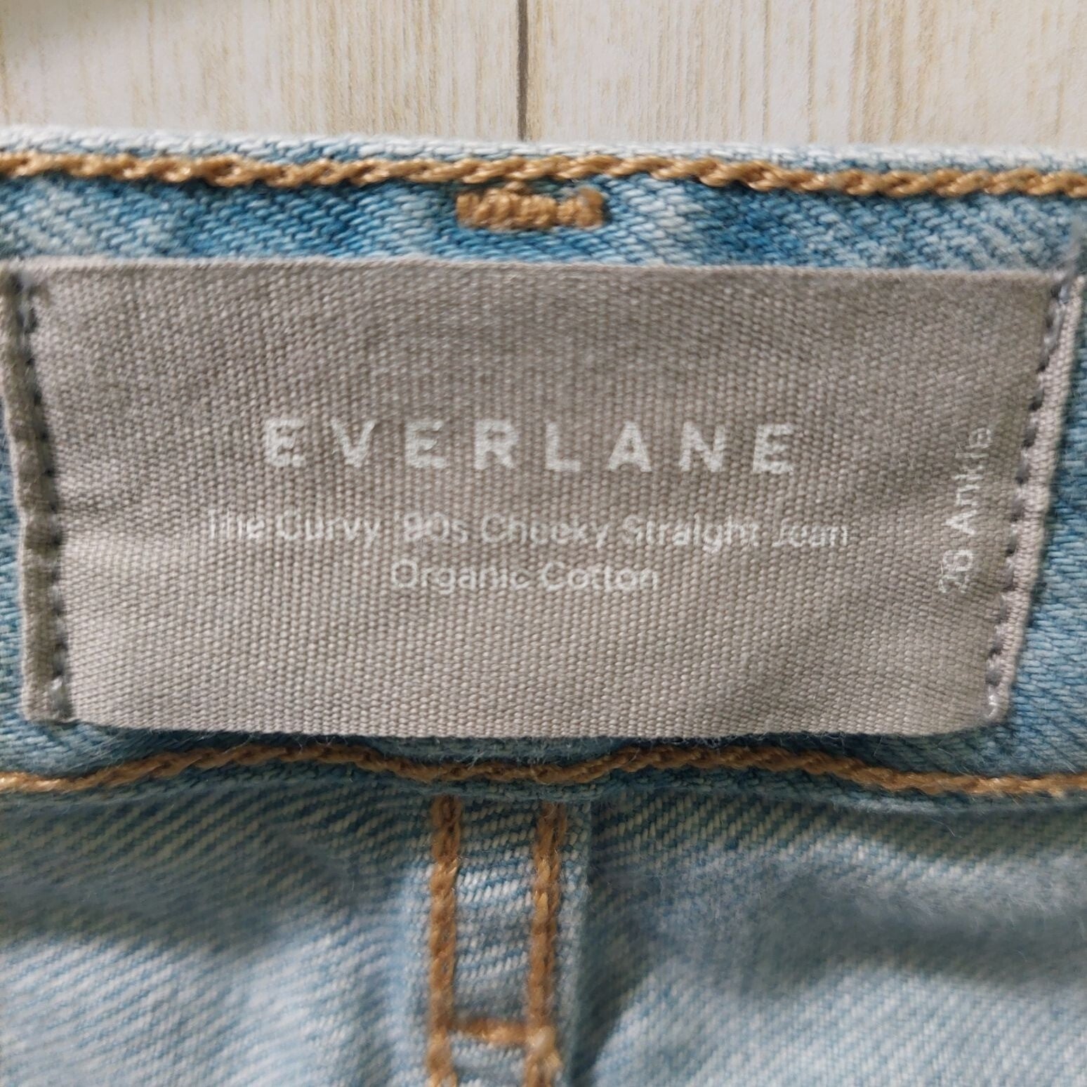 Everlane Women's Curvy 90s Cheeky Straight Jean Vintage Sunbleached Blue Size 26
