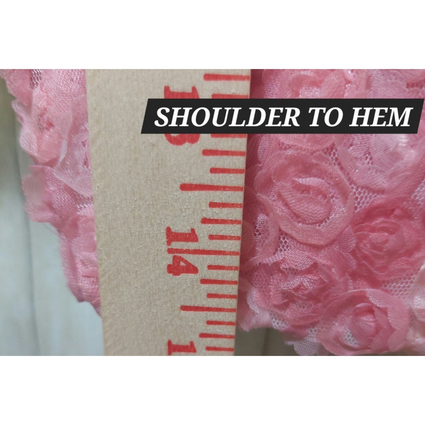 NWT Le Lis Pink Puff Sleeve Floral Crop Top W/ Textured Rose Design Large