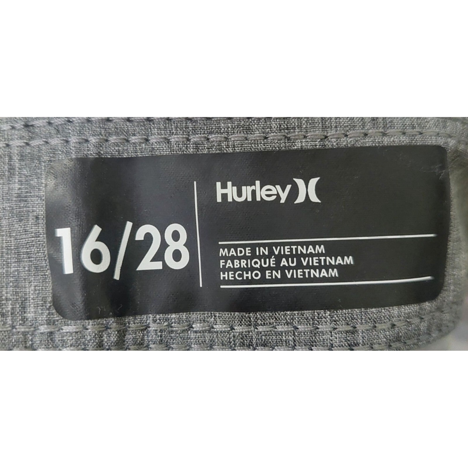 Hurley Boy's Camo Shark Board Shorts 19" Outseam 100% Polyester Size 29 "READ"