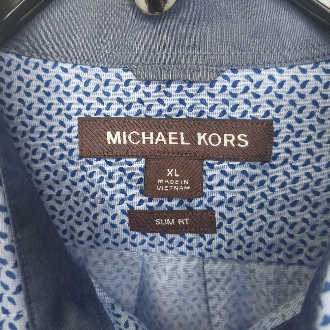 Michael Kors Men's Size XL Slim Fit Long Sleeve Button-Up Shirt Blue Pattern