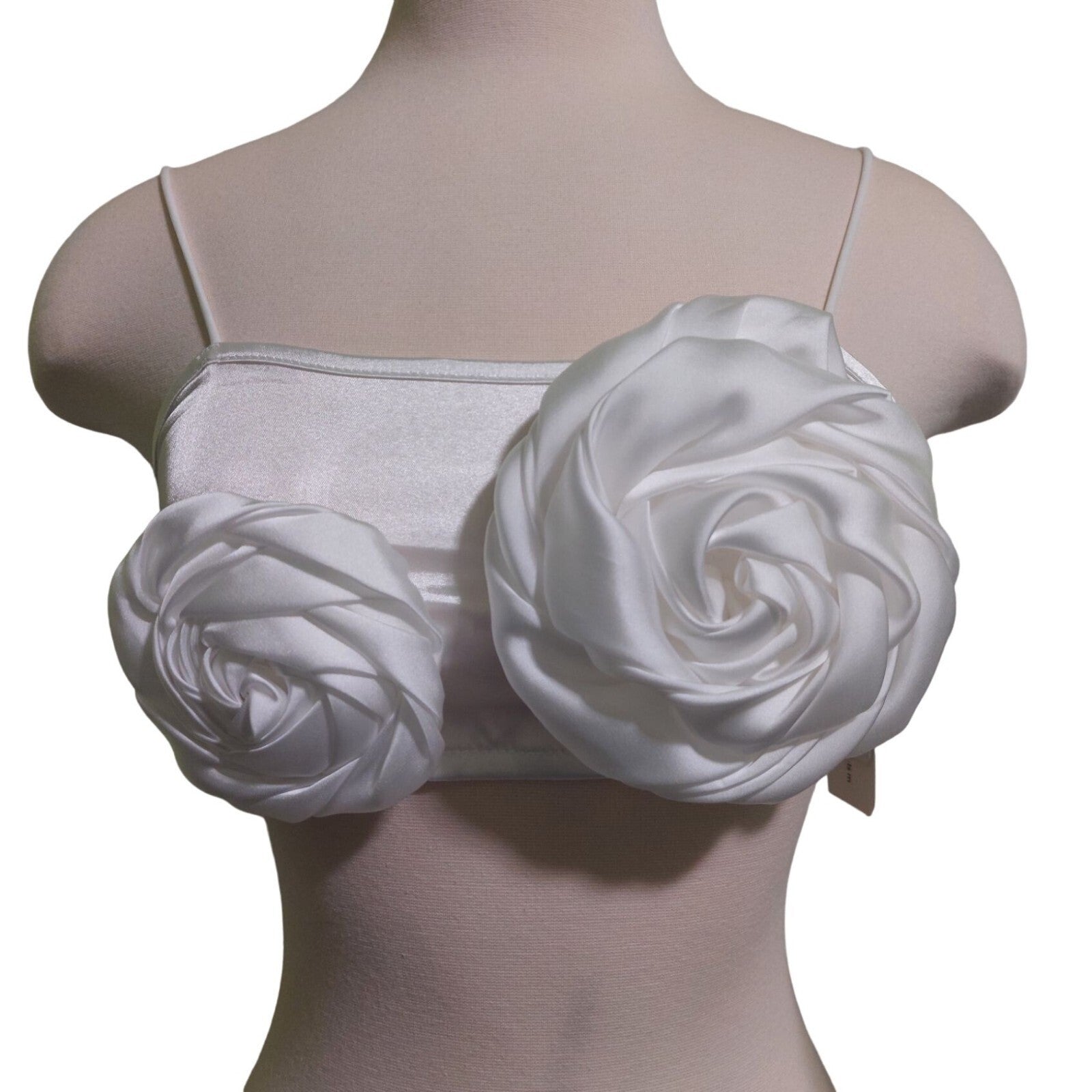 NWT Commense Strapless White Satin Rosette Crop Top - Size Small