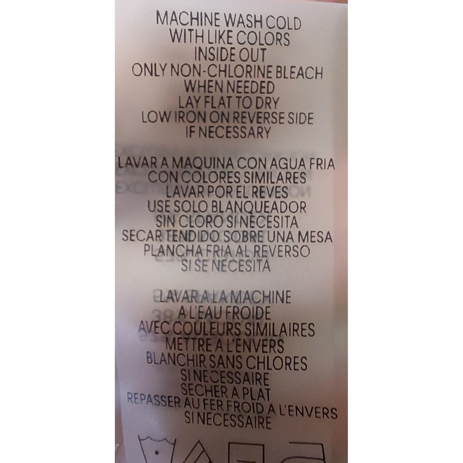 Karl Lagerfeld Paris Women's XS Graphic Puff Sleeve T-Shirt Red & Black Scribble