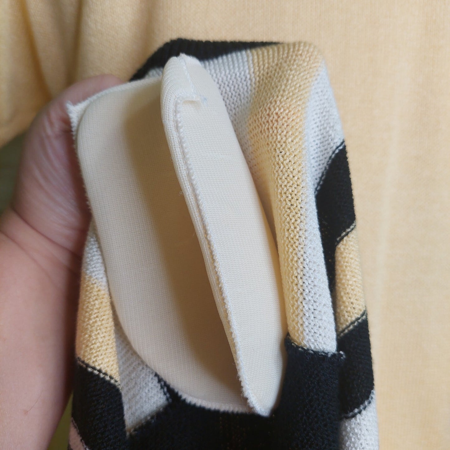 Vintage San Remo by Laura Knits Yellow/Black Stripe 2 Piece Set USA Made Pads