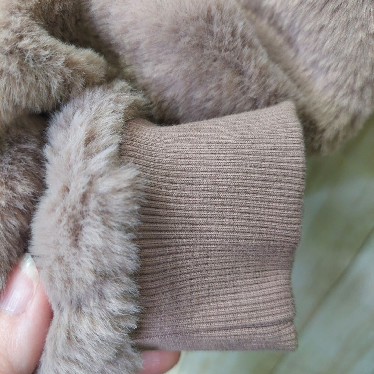 Philosophy Republic Women's Faux Fur Pullover Top Tan Size Small Lined~Soft~Cozy