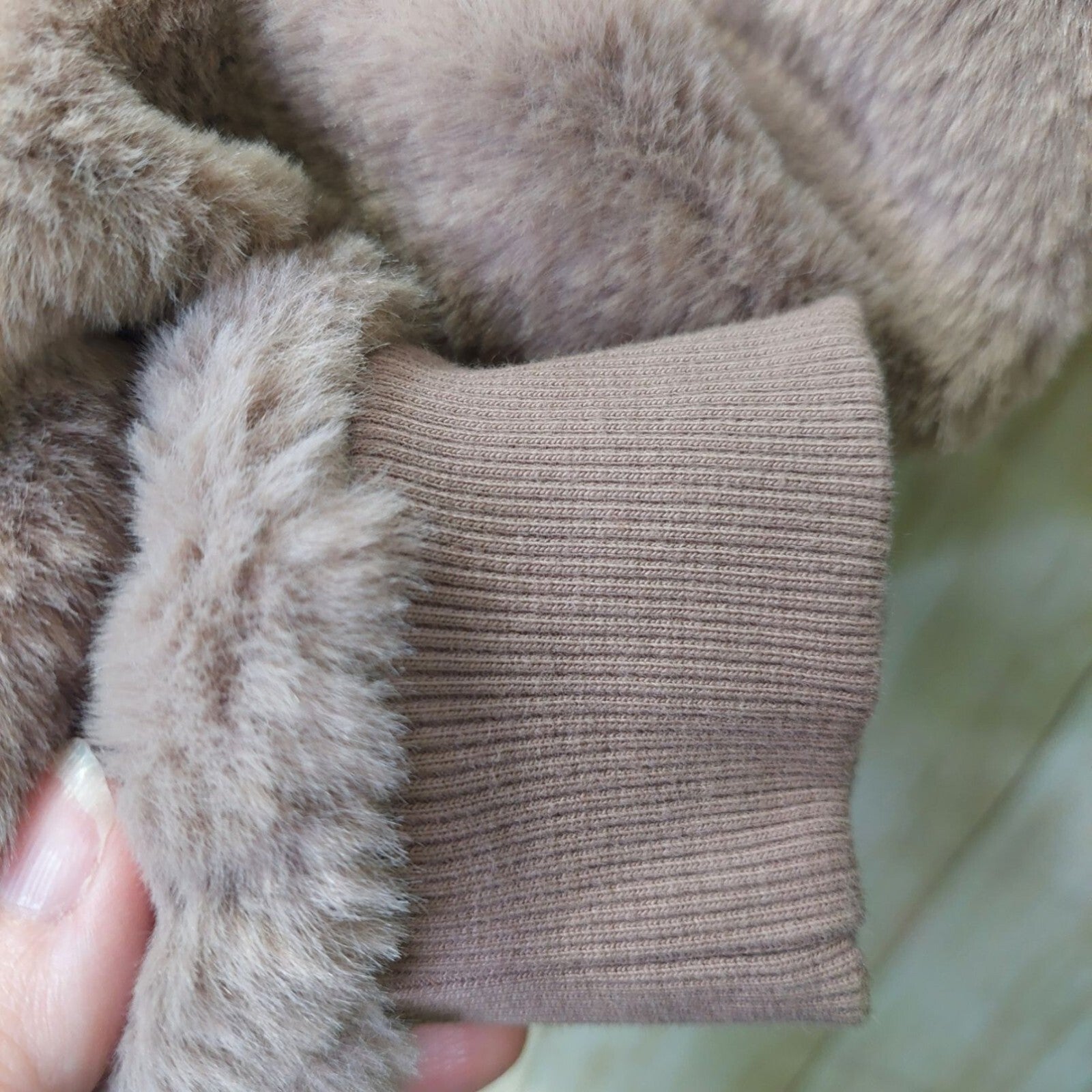 Philosophy Republic Women's Faux Fur Pullover Top Tan Size Small Lined~Soft~Cozy