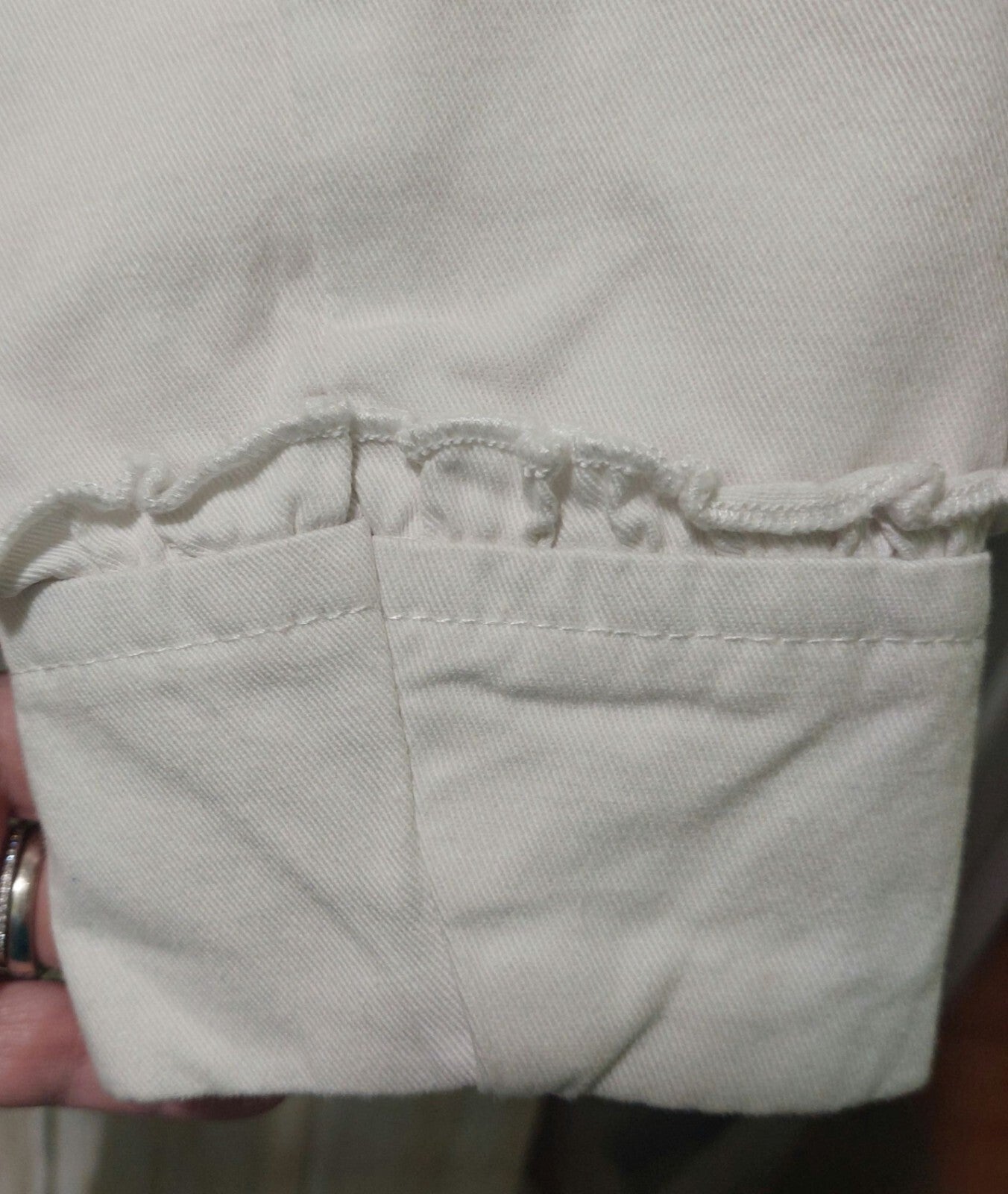 NWOT Aziz White Double-Breasted Belted Trench Coat With Ruffle Accents Medium