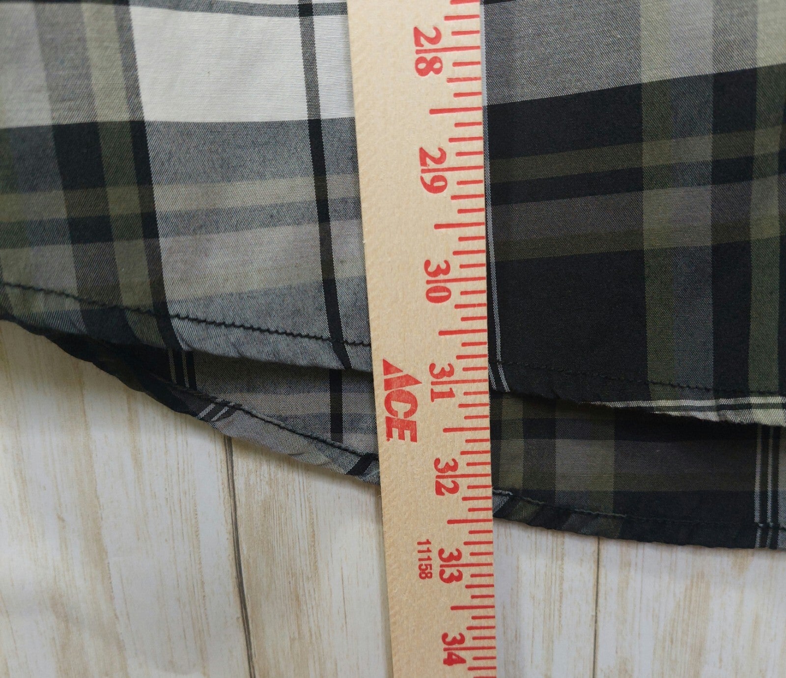 Reclaim Athletic Fit Men's Shirt Button Up~ Long Sleeve~Gray Plaid~Size XL