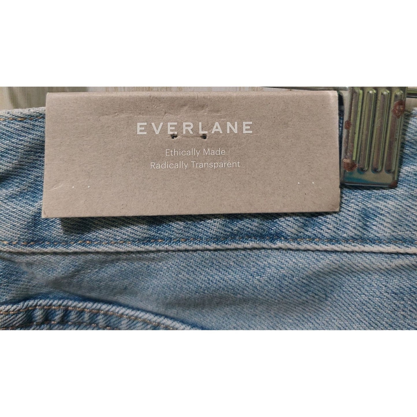 Everlane Women's Curvy '90s Cheeky Straight Jeans High Rise  Sunbleached Sz 25