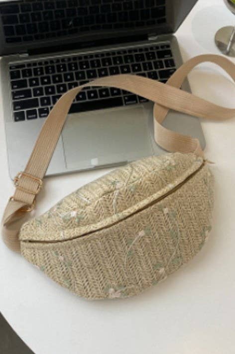 RAFFIA STRAW WAIST FANNY PACK CROSSBODY BELT BAG | 40P559: TAN