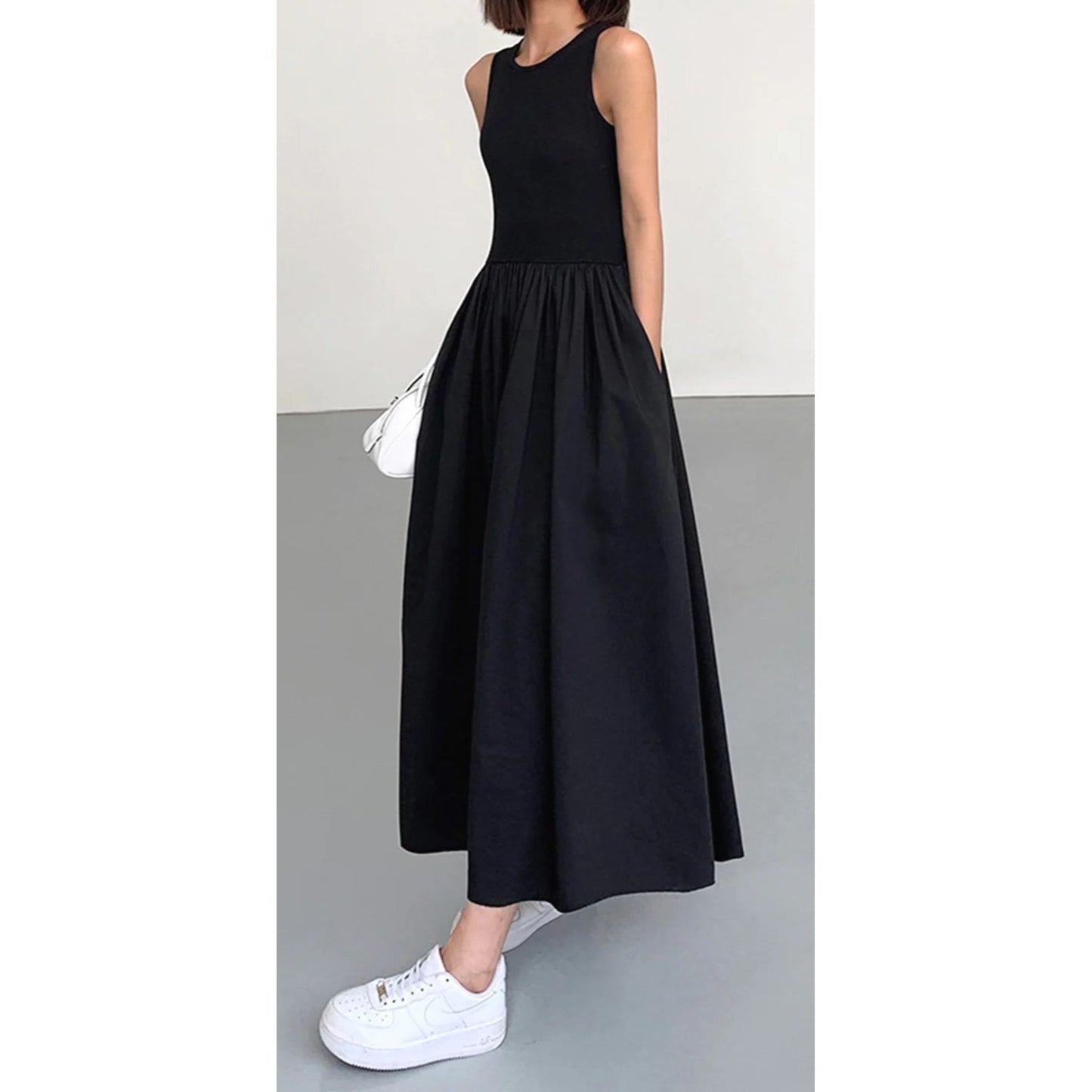 Commense Womens Black Sleeveless Maxi Dress With Pockets ~Size Medium