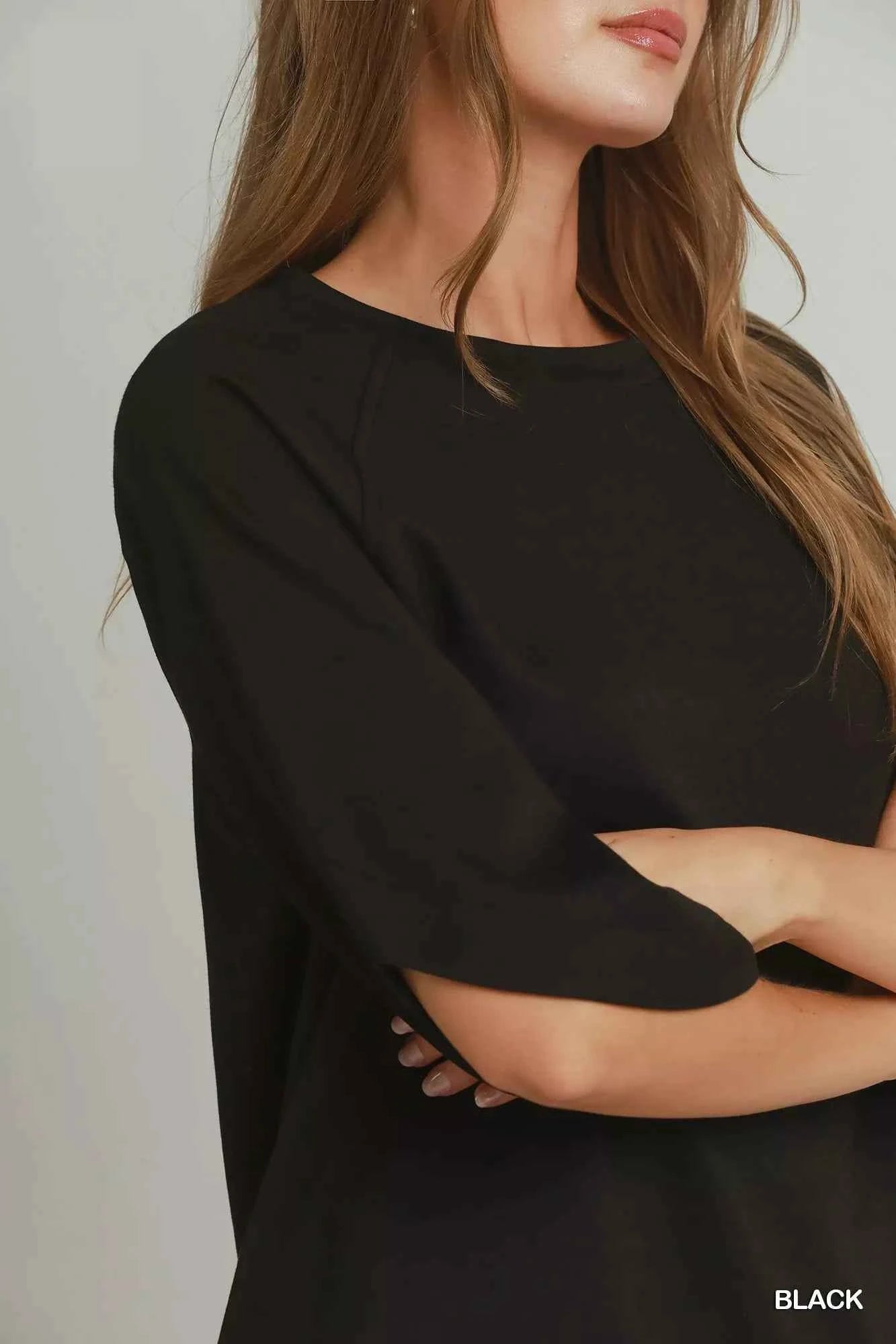 Black Luxe Knit Round Hem Raglan 3/4 Sleeve Top by Umgee Close View