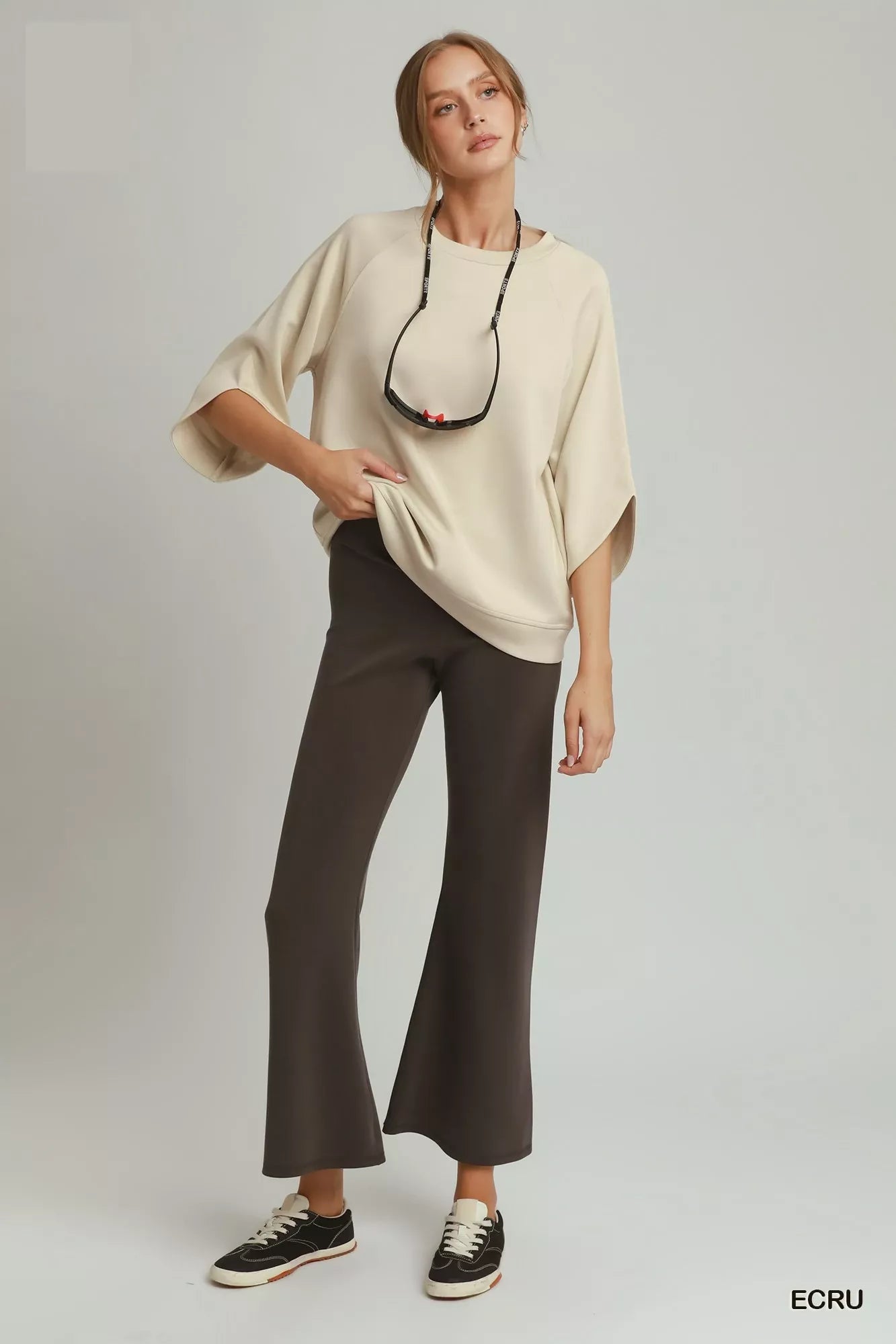 Ecru Luxe Knit Round Hem Raglan 3/4 Sleeve Top by Umgee Full View