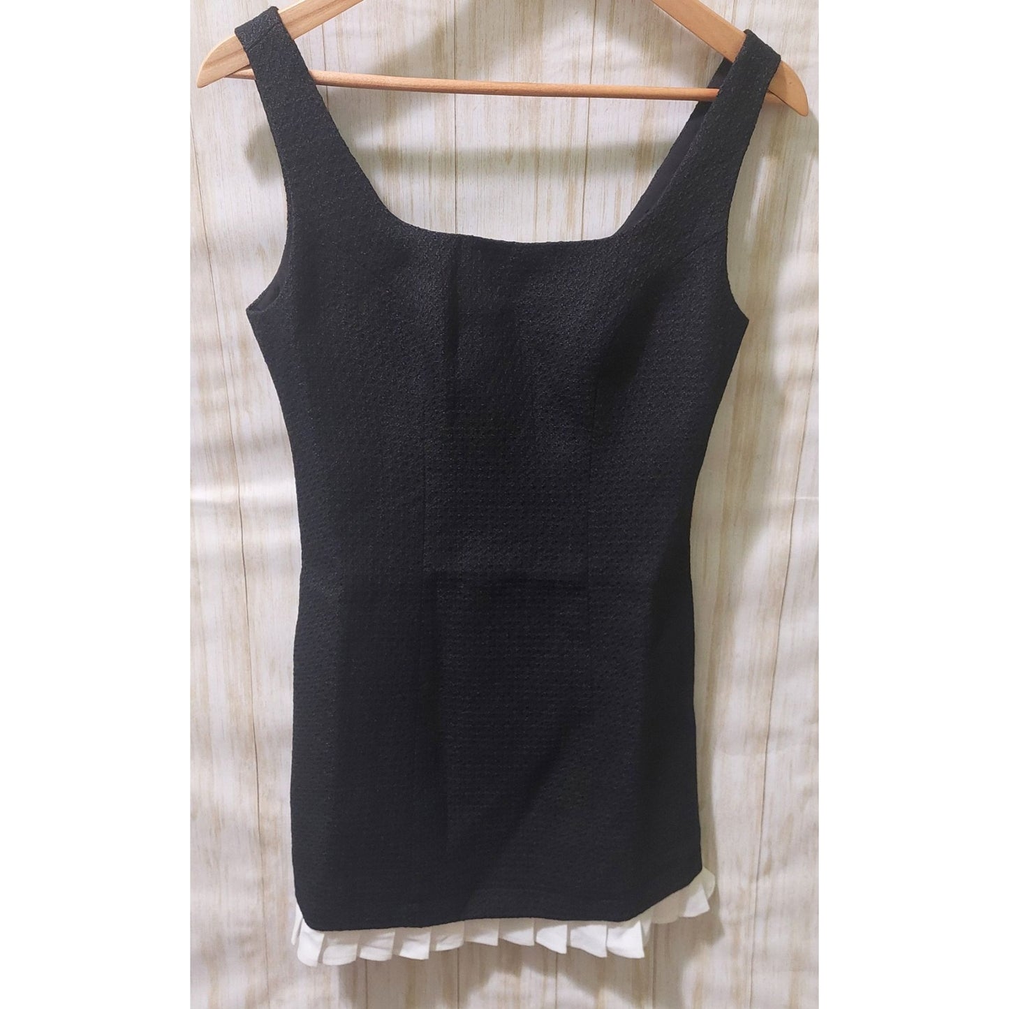 Commense Black Textured Mini Dress W/ White Pleated Hem & Back Zipper ~ Small