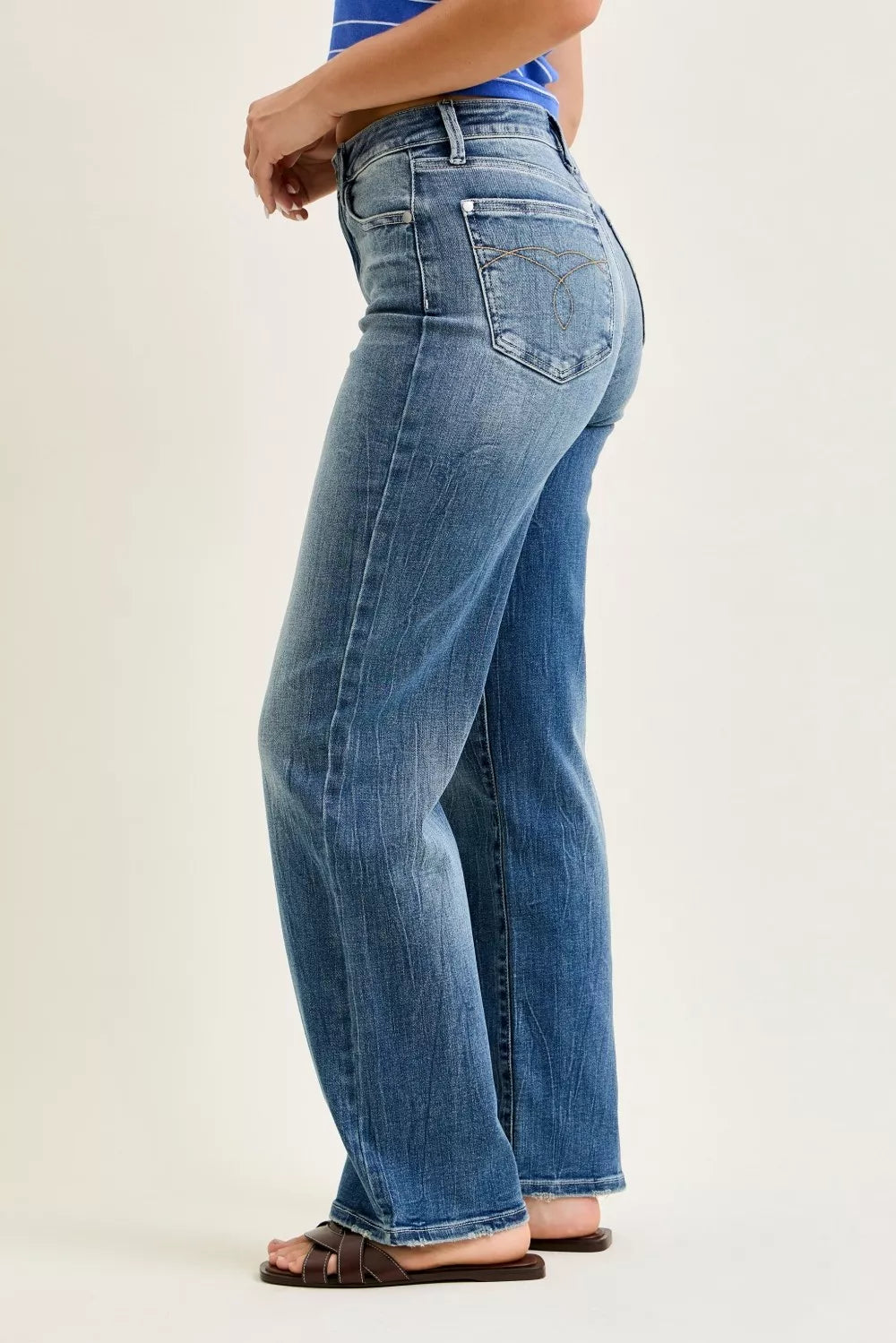 Medium Wash Mid Rise 90s Straight Jeans by Judy Blue Side View 2