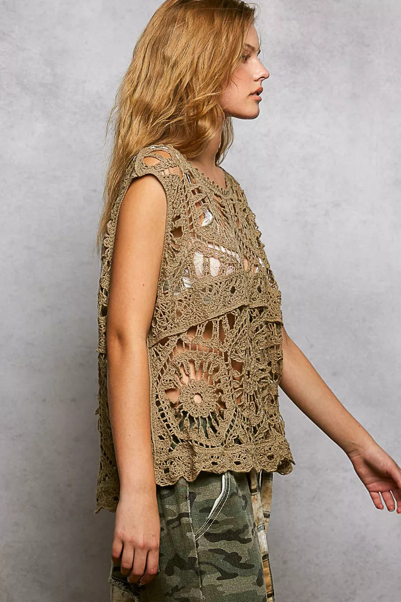 POL Olive Openwork Round Neck Floral Crochet Tank Side