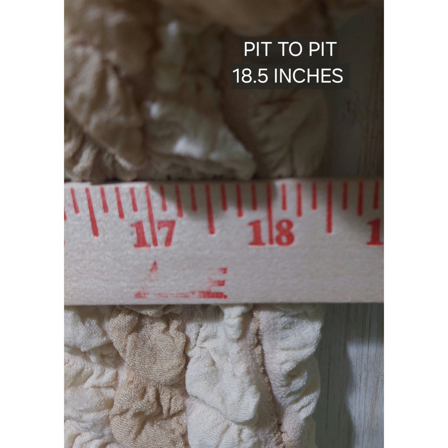 Voy Textured Beige & Cream Puff Sleeve Top~Stretchy~Size SMALL