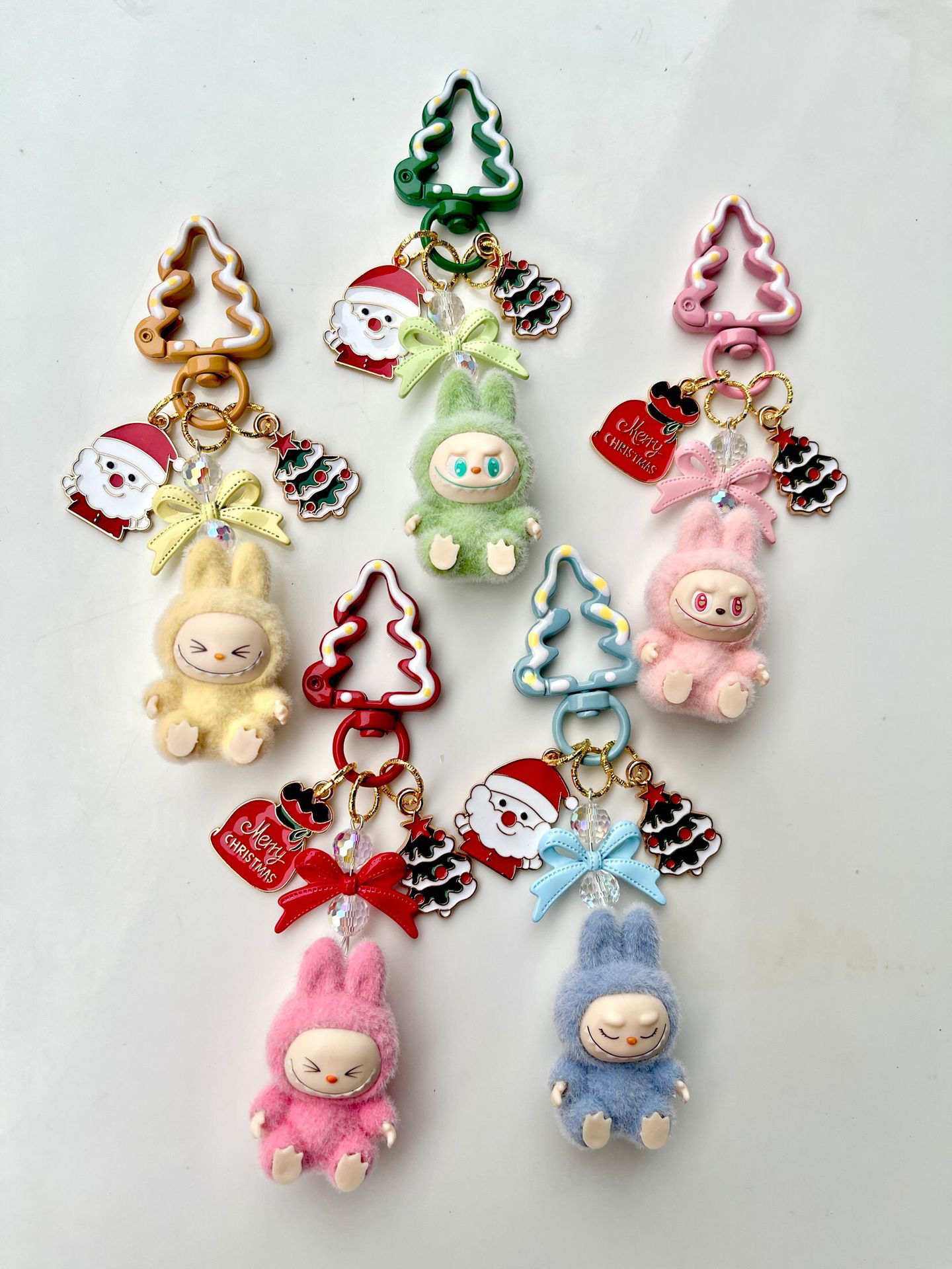 Christmas flocking mini Labubu keychain bag pendant: Pink