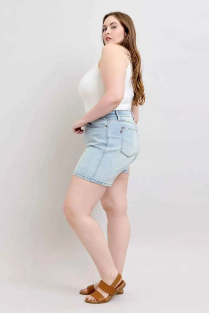 Full Size 2 Button Denim Shorts with Pockets Regular & Plus Sizes by Judy Blue