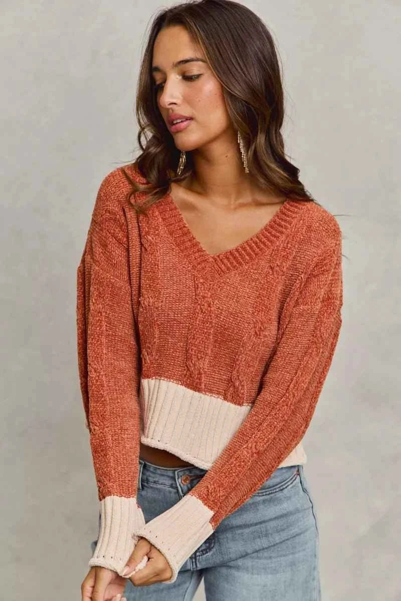 Rust Chenille Cable Knit V-Neck Contrast Cropped Sweater by So Me